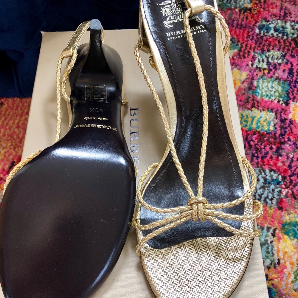 Burberry gold sandal